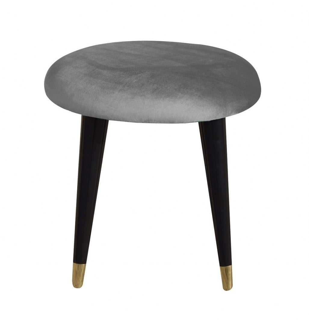 Elegantní čalouněná stolička do obývacího pokoje 40 Emi velvet - Happy Barok
Elegantní čalouněná stolička do obývacího pokoje 40 Emi velvet - Happy Barok