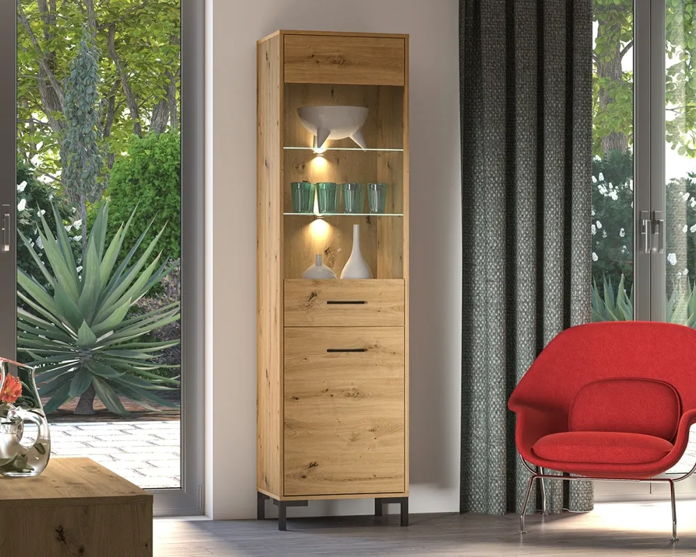 Dvoukřídlá vitrína na nožkách do obývacího pokoje Nevio