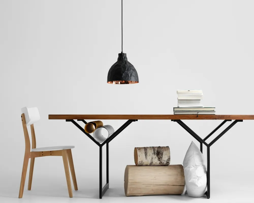 Stůl na kovových rámech do jídelny 240 Longo Solid Wood