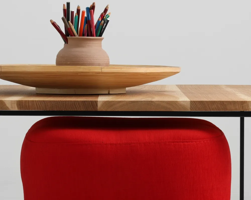 Konferenční stolek na kovových rámech 80 Walt Solid Wood