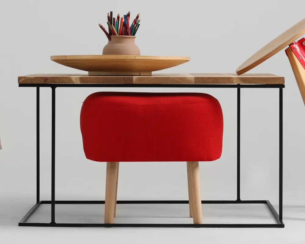 Konferenční stolek na kovových rámech 80 Walt Solid Wood