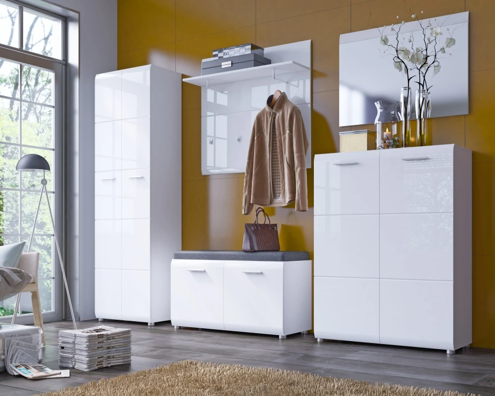 Elegantní komoda se zásuvkami na nožkách do obývacího pokoje Merano