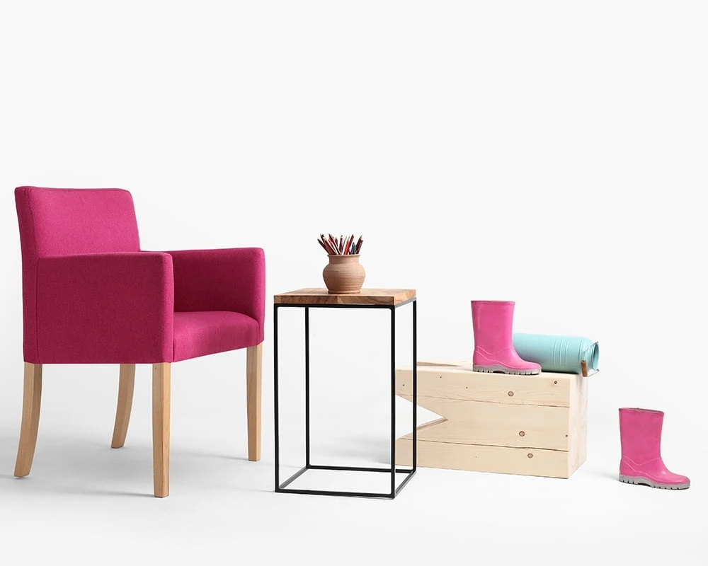 Konferenční stolek na kovových rámech do obývacího pokoje Tensio Solid Wood 30