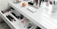 Komody a toaletní stolky Agat Meble