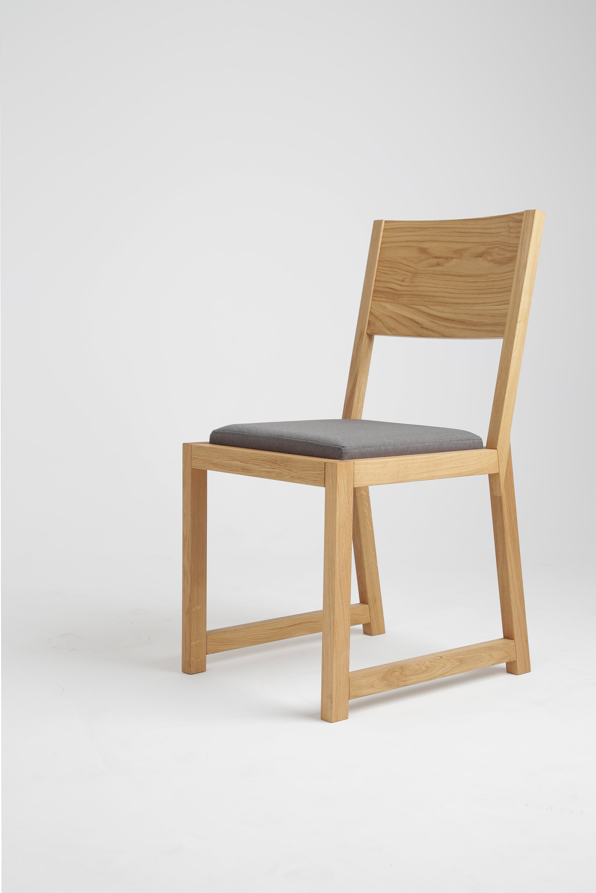 

Čalouněná židle Frame - Miloni