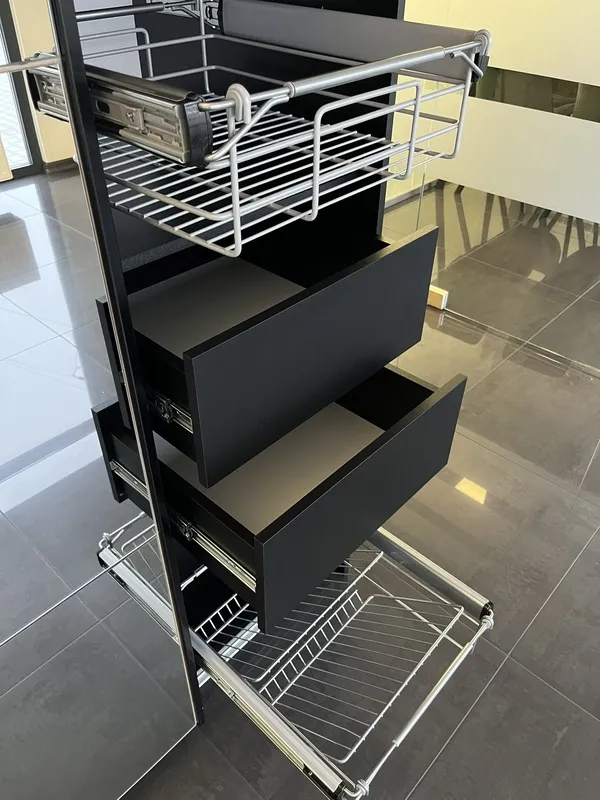 Posuvná skříň Lux 1 160