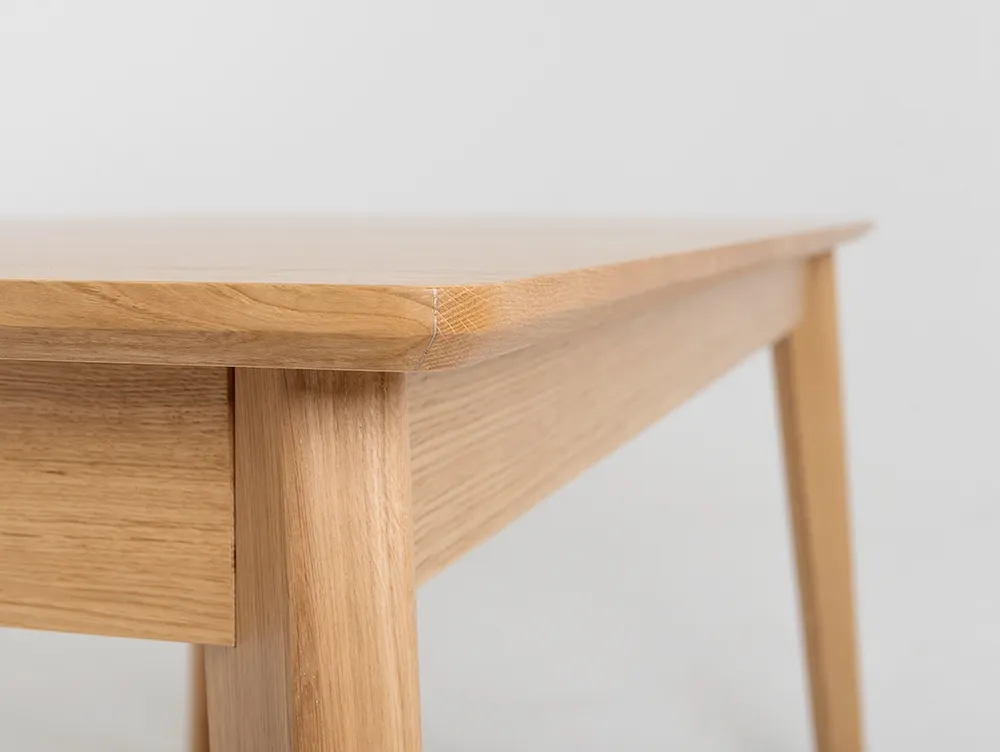 Stůl 160 z masivního dubu Woodyou
