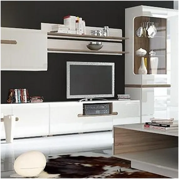 Polička Linate