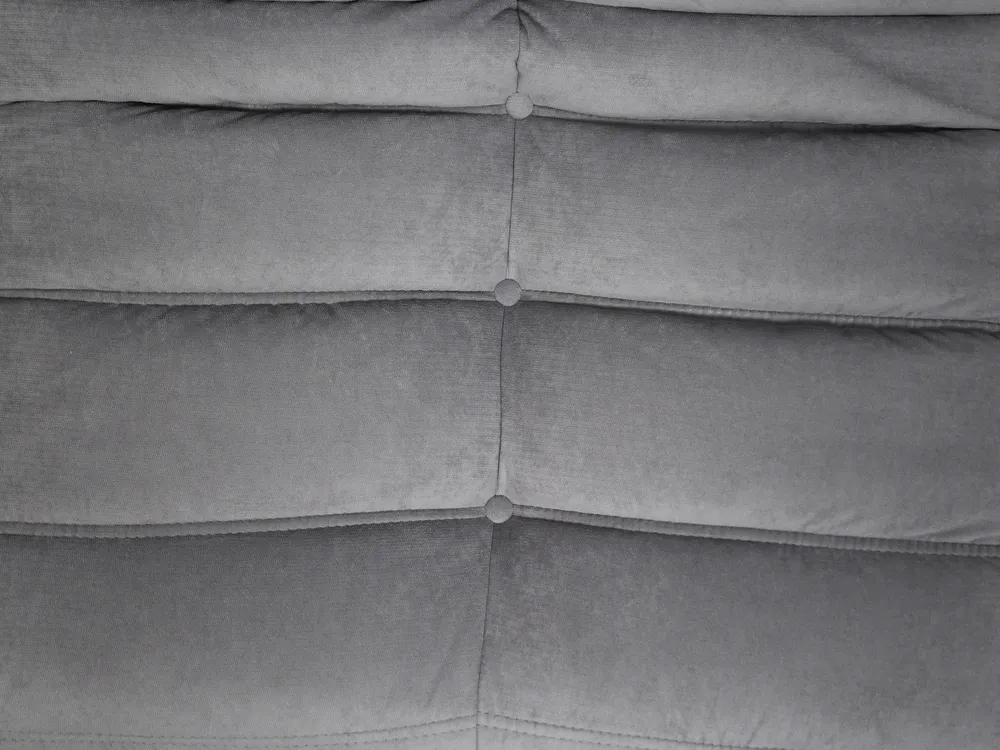 Sestava Nua křeslo s taburetem