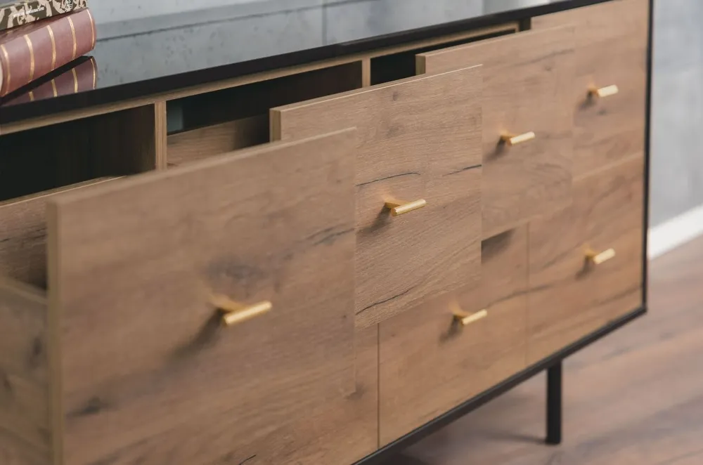 Elegantní komoda do obývacího pokoje Maud