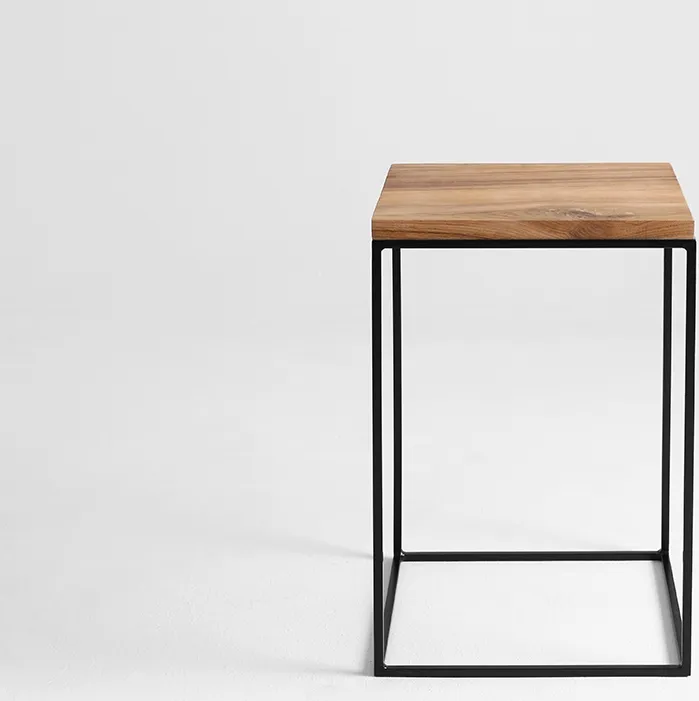 Konferenční stolek na kovových rámech do obývacího pokoje Tensio Solid Wood 30