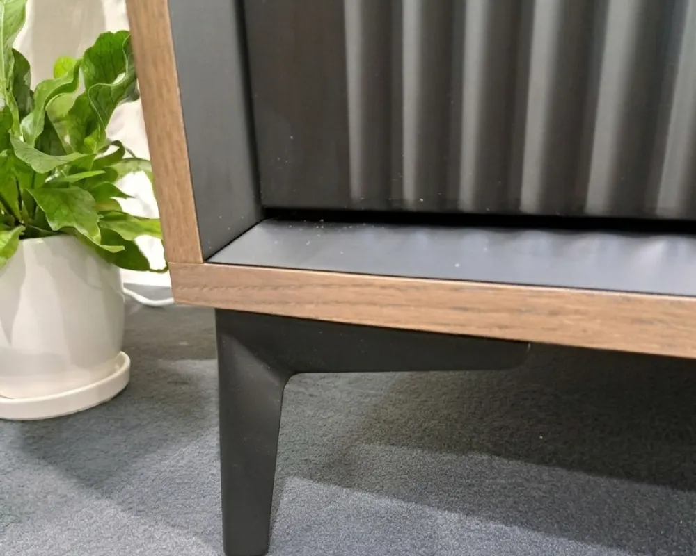 Komoda Linea
