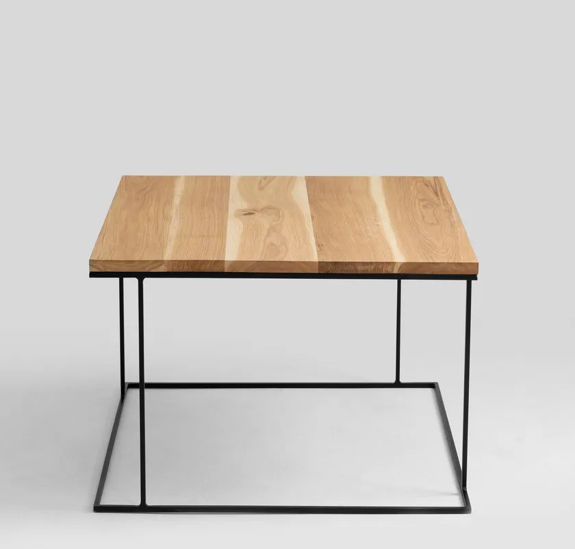 Konferenční stolek na kovových rámech 100x100 Walt Solid Wood