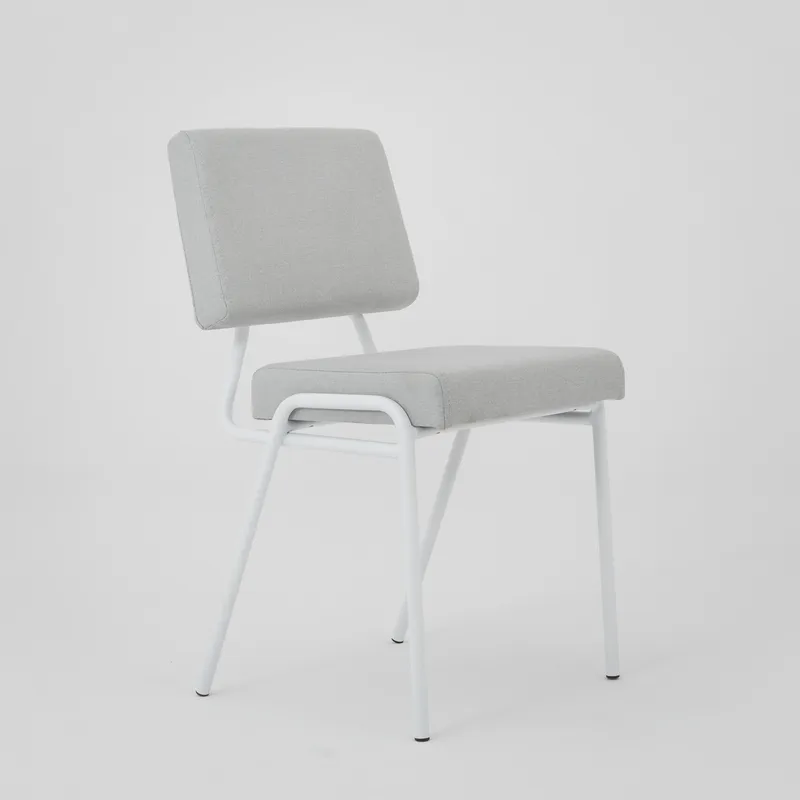 Elegantní čalouněná židle Simple