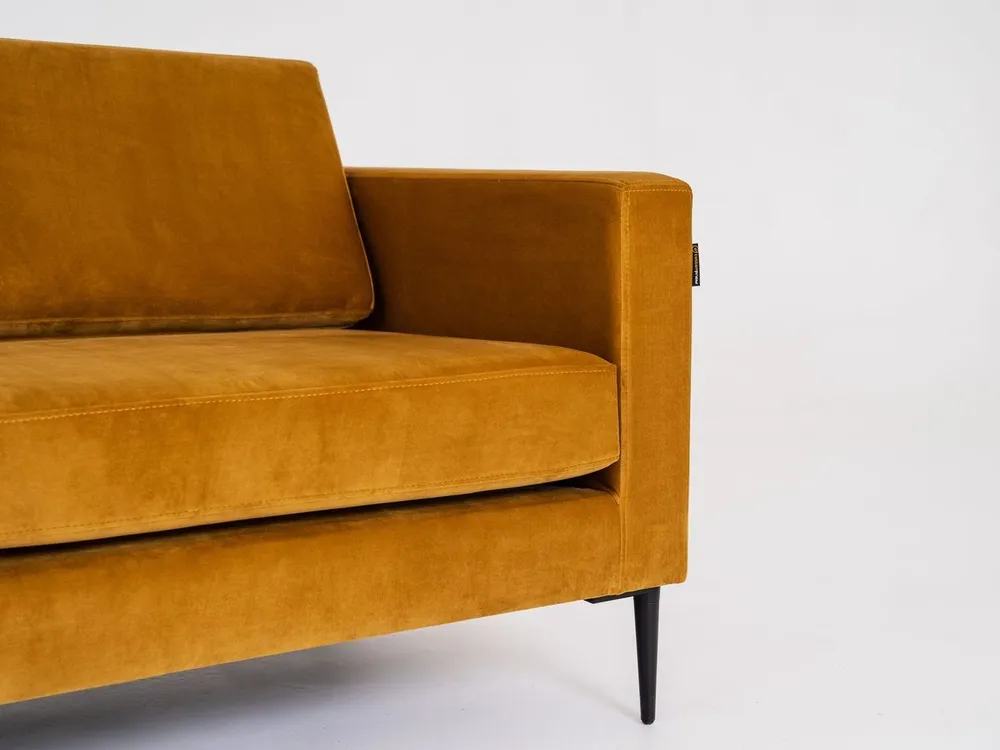 Elegantní 2-místná pohovka bez možnosti rozložení do obývacího pokoje Vergan 