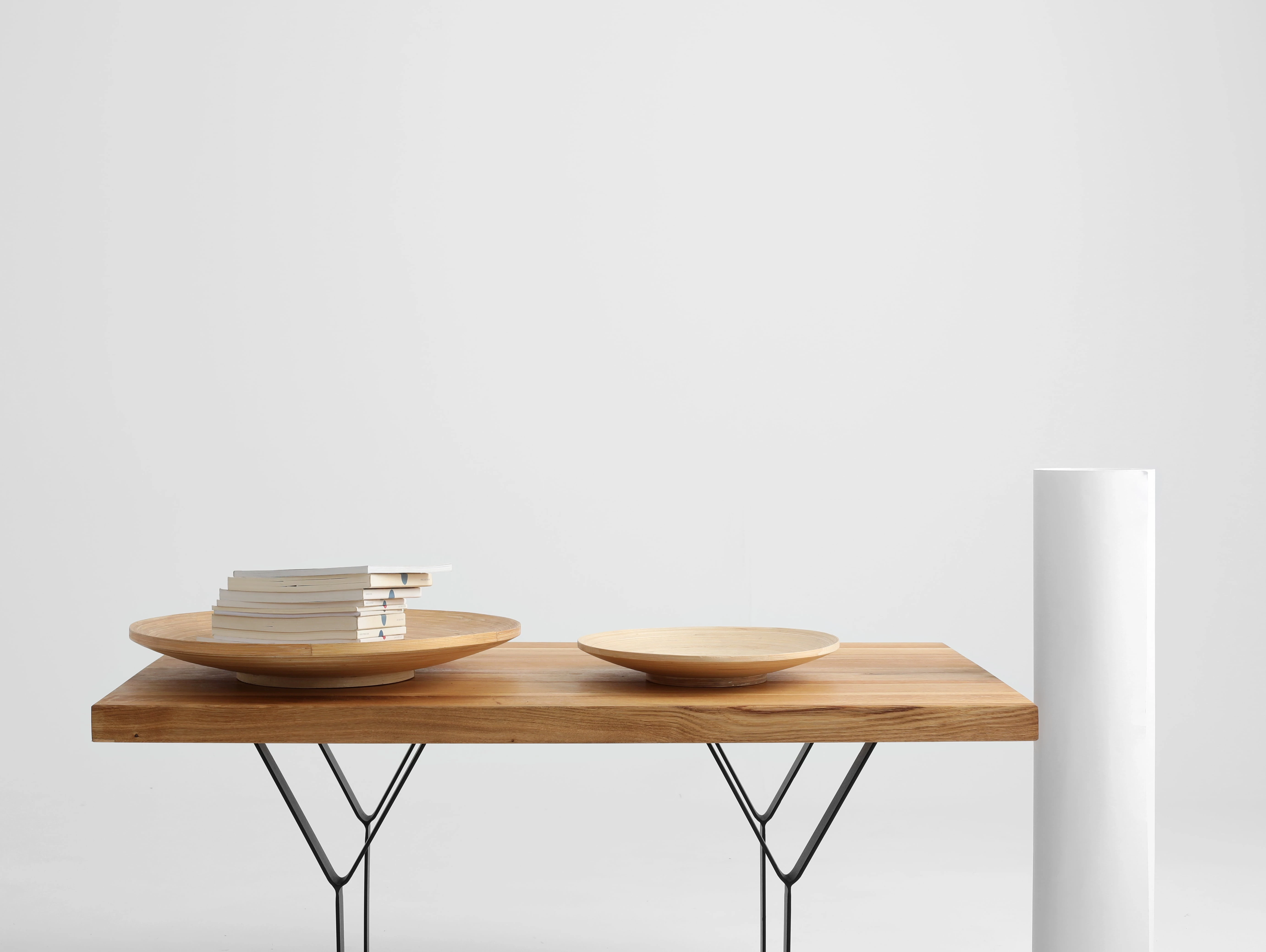 Konferenční stolek na kovových rámech Longo Solid Wood 100x60