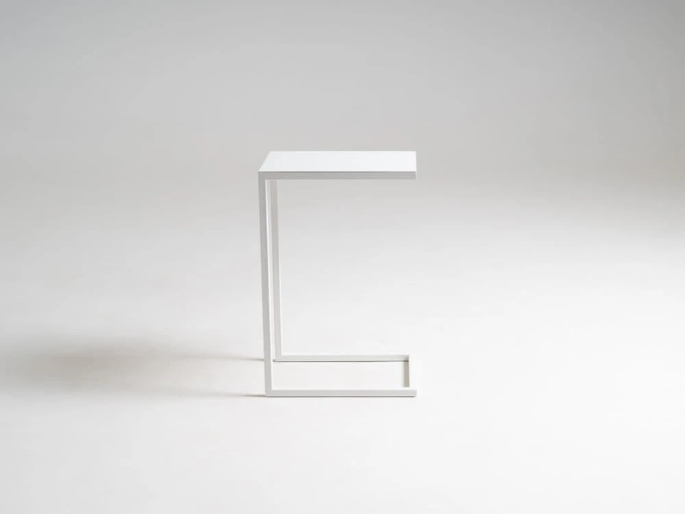 Konferenční stolek na kovových rámech 60 Lupe Metal