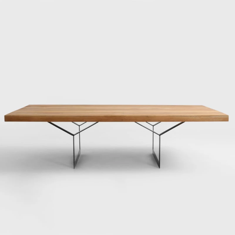 Stůl na kovových rámech do jídelny 140 Longo Solid Wood