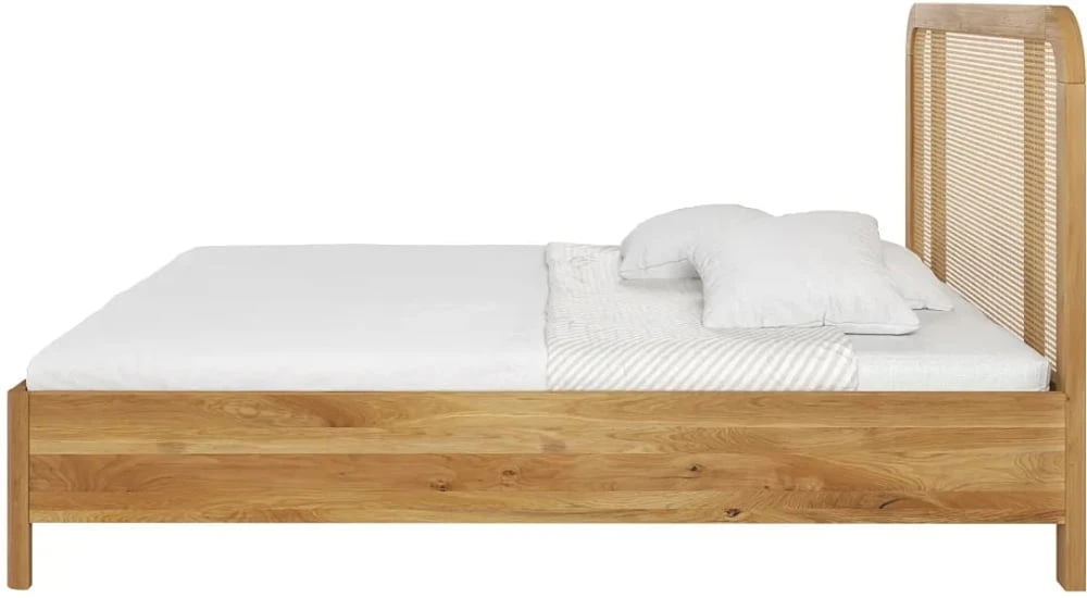 Dřevěná dubová postel Harmark 120