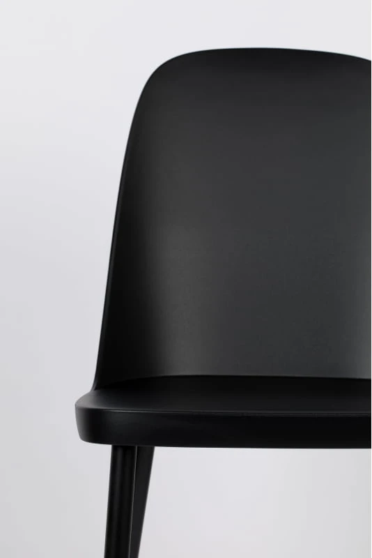 Černá židle Lip