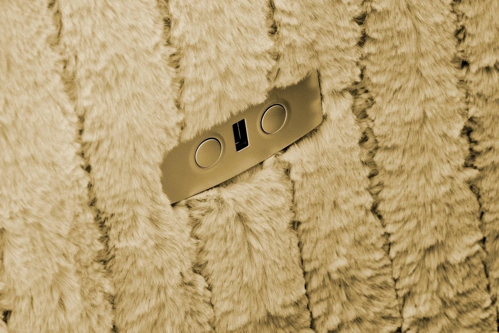 Relaxační křeslo Pegas 110 elektricky rozkládací otočné s funkcí houpání