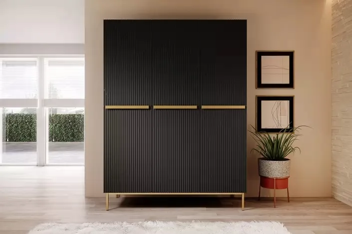 Skriňa Nicole na nožičkách 150 cm — 3