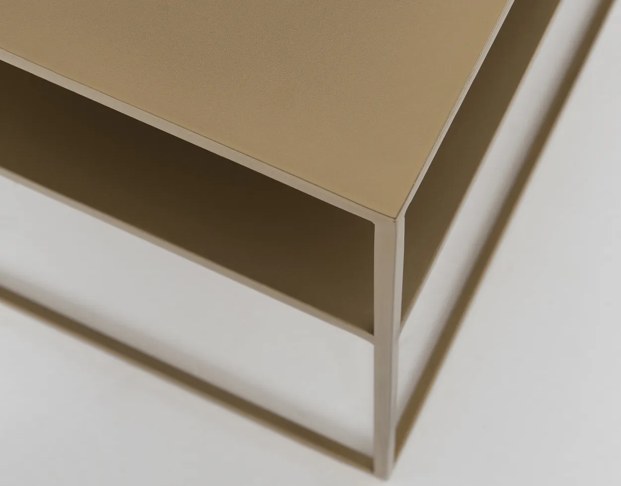 Odkladací stolík Tensio 2 Floor Metal 100x60 cm — 2
