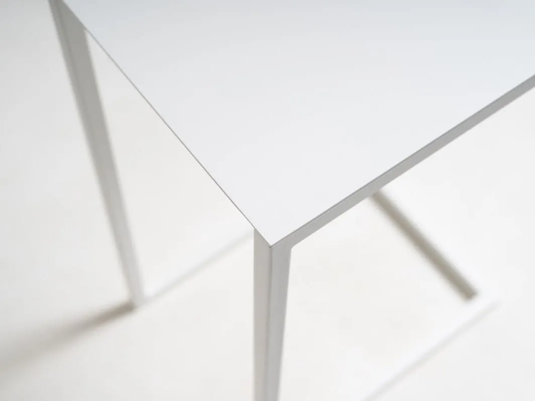 Stolík 60 Lupe Metal — 2