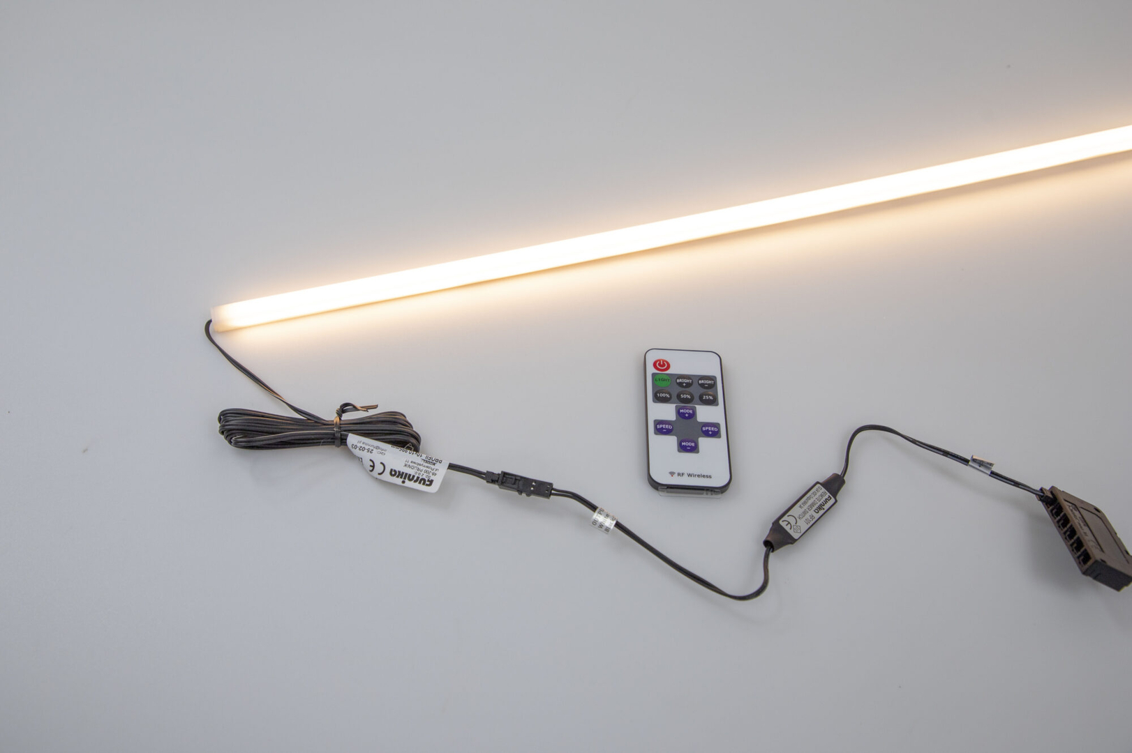 Levně LED osvětlení Rel LED90 - Gala Meble