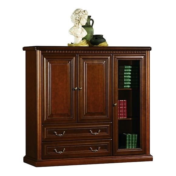 

Komoda Herman - Latzke