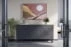 Elegantní komoda s frézovanými čely a zásuvkami na kovových rámech do obývacího pokoje Ash 167 